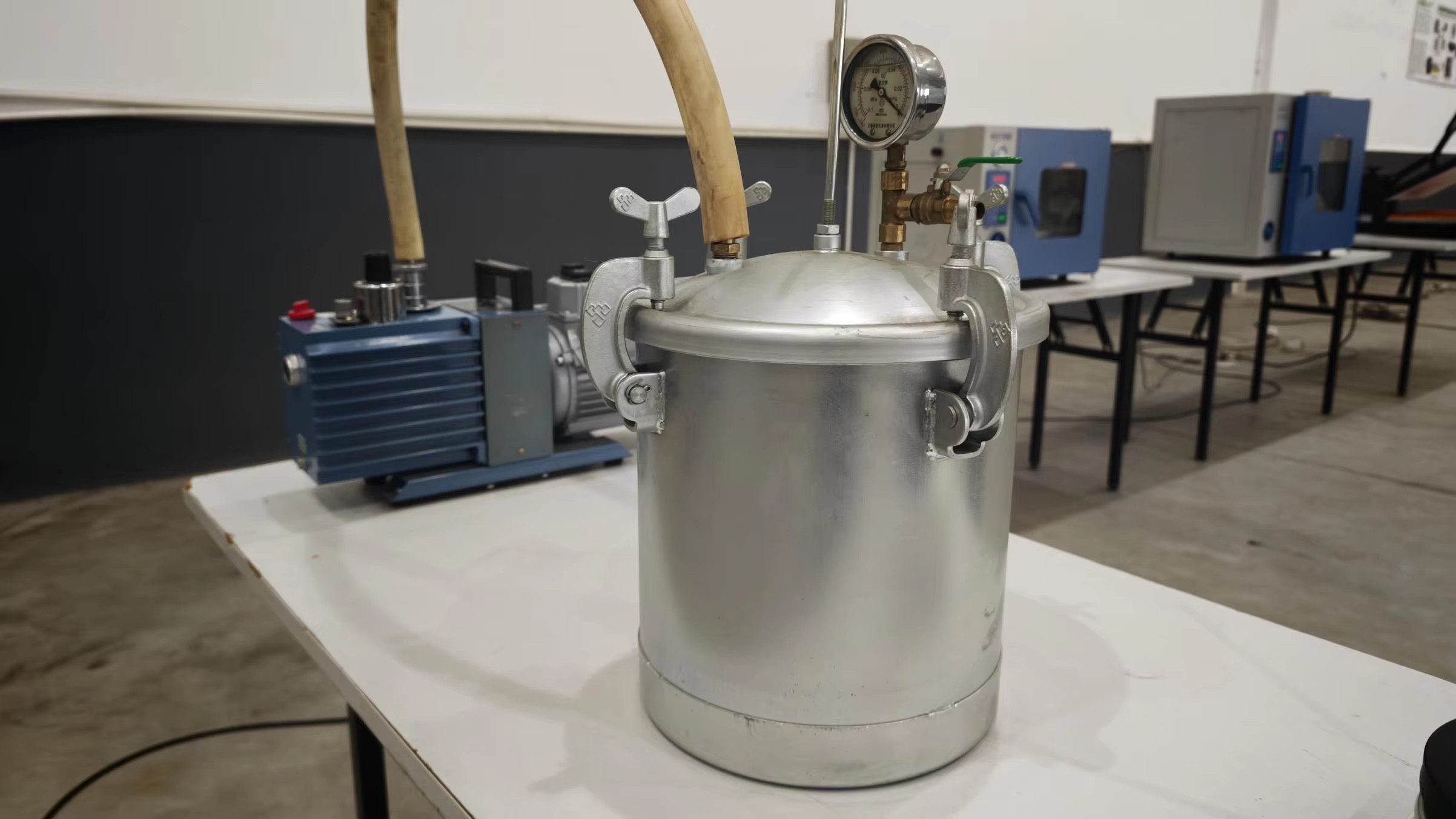 Vacuum equipment on the production floor